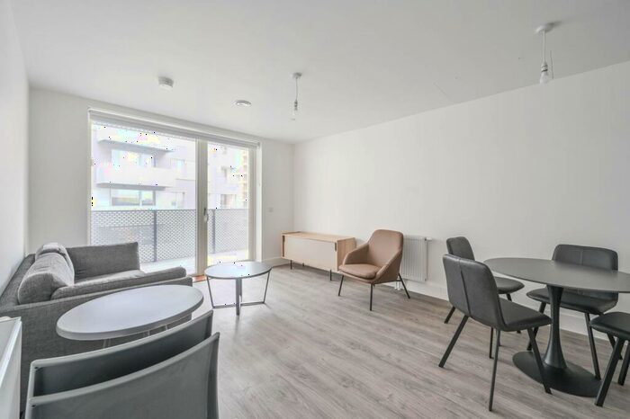 2 Bedroom Flat To Rent In Nautilus Apartments, Canning Town, London, E16