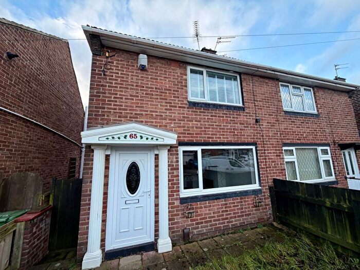 2 Bedroom Semi-Detached House To Rent In Gillingham Road, Sunderland, SR4