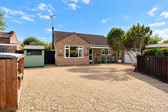 2 Bedroom Detached Bungalow For Sale In Water Lane, Spalding, PE11