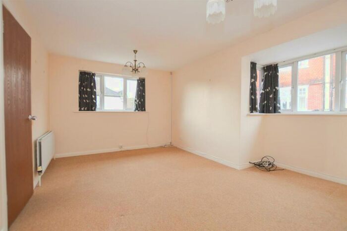 3 Bedroom Detached House To Rent In Meads Street, Eastbourne, BN20
