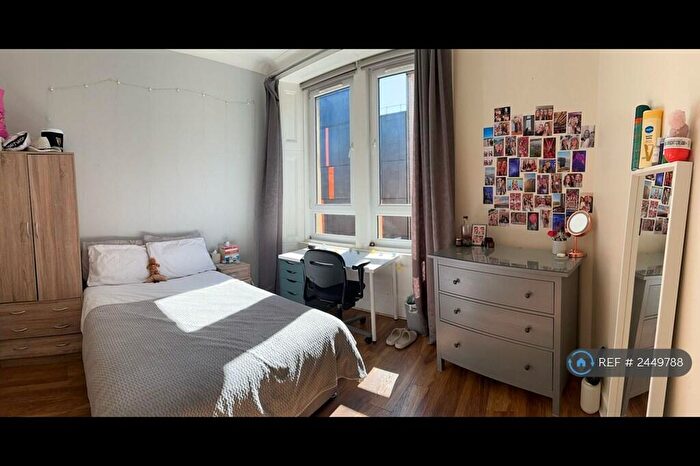 3 Bedroom Flat To Rent In Hill Street, Glasgow, G3