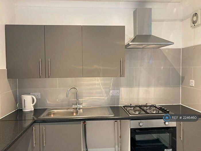 1 Bedroom Flat To Rent In St. Michaels Road, Bedford, MK40