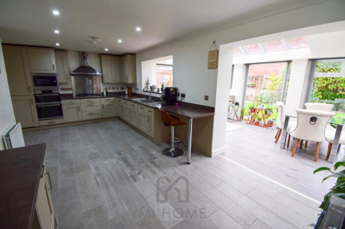 4 Bedroom Detached House For Sale In Old Tarnbrick Way, Kirkham, Preston, PR4