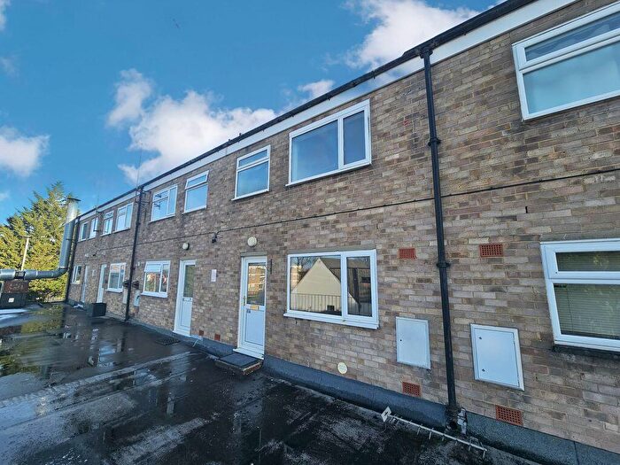 2 Bedroom Flat To Rent In Glenville Parade, Gloucester, GL3