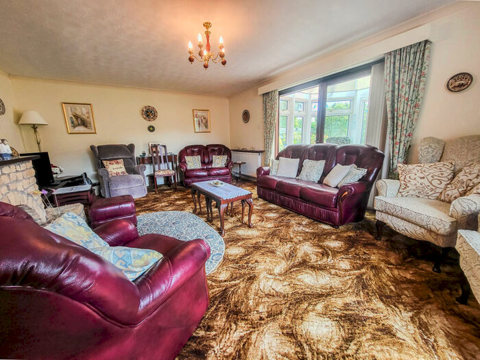 3 Bedroom Bungalow For Sale In Corsley Heath, Warminster, BA12