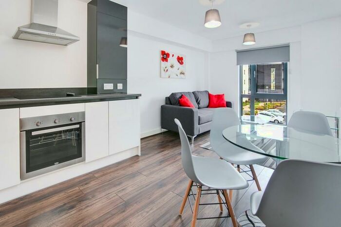 1 Bedroom Apartment To Rent In The Drapery, Lombard Street, B5