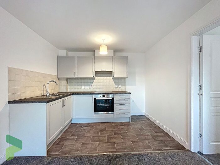 2 Bedroom Flat For Sale In Weavers Mews, Darwen, BB3