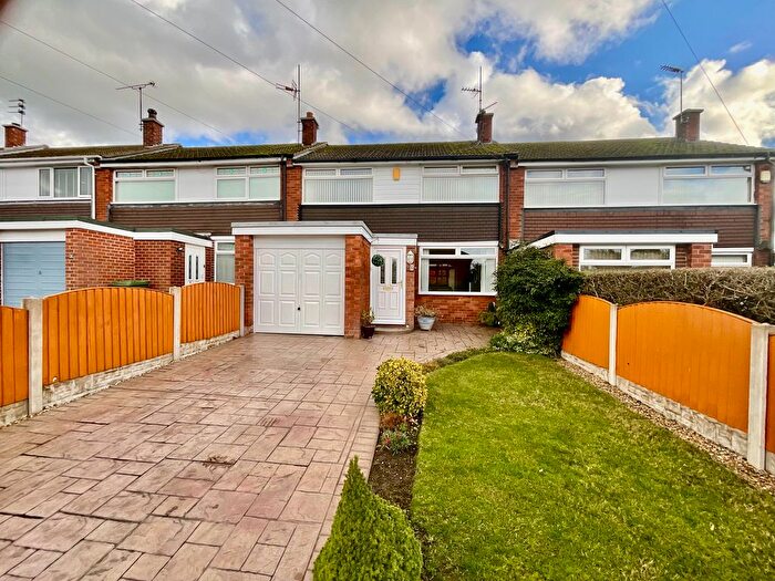 3 Bedroom Town House For Sale In Morton Avenue, Helsby, WA6