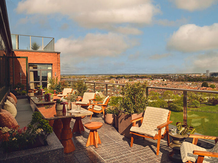 3 Bedroom Flat To Rent In The Sessile, Ashley Road, London, N17