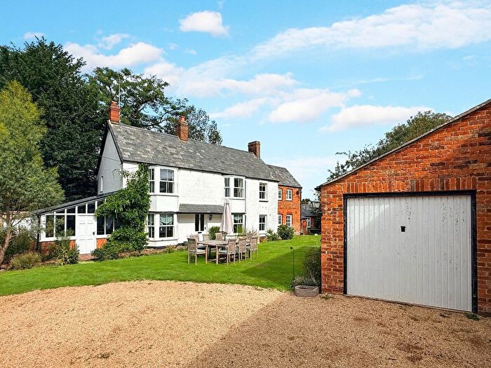 4 Bedroom Detached House For Sale In Little Coxwell, Faringdon, SN7