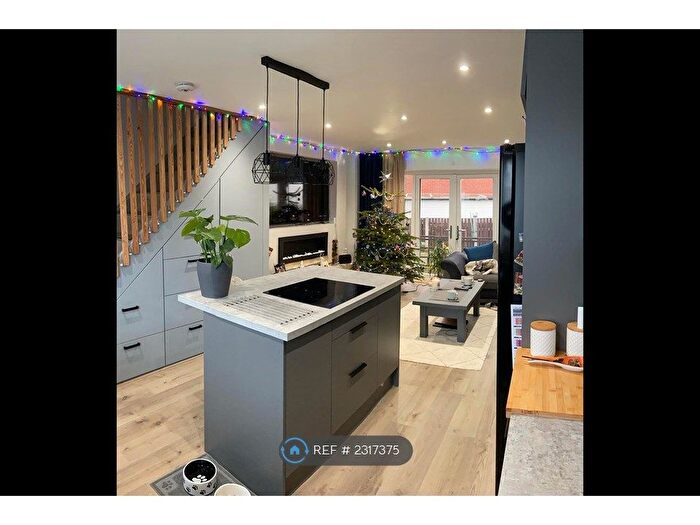 2 Bedroom Semi-Detached House To Rent In Strauss Crescent, Rotherham, S66