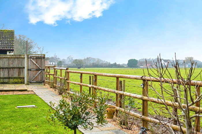 3 Bedroom Cottage For Sale In Salem Cottages, Burnetts Lane, West End, Southampton, SO30