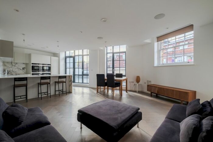 3 Bedroom Flat To Rent In Webber Street, Borough, SE1
