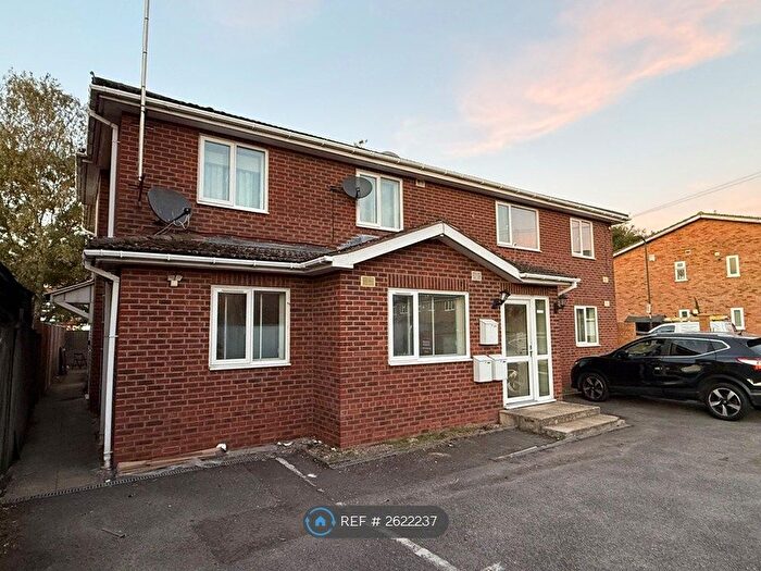 2 Bedroom Flat To Rent In Kayess House, Colnbrook, Slough, SL3