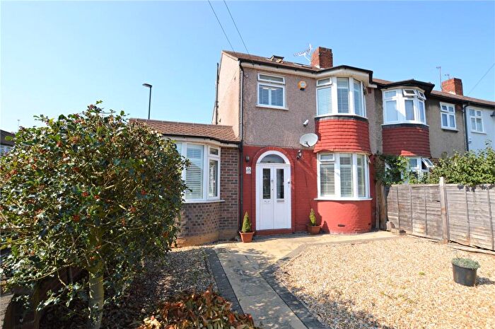 4 Bedroom End Of Terrace House To Rent In Cameron Road, London, SE6