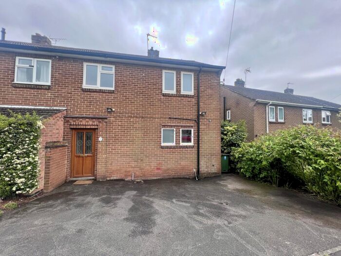 3 Bedroom Property To Rent In Barn Close, Quarndon, Derby, DE22