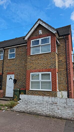 2 Bedroom Terraced House To Rent In Southend Road, London, E6