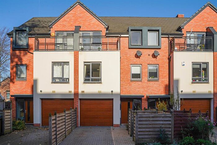 4 Bedroom Town House For Sale In Fry Street, Whalley Range, M16
