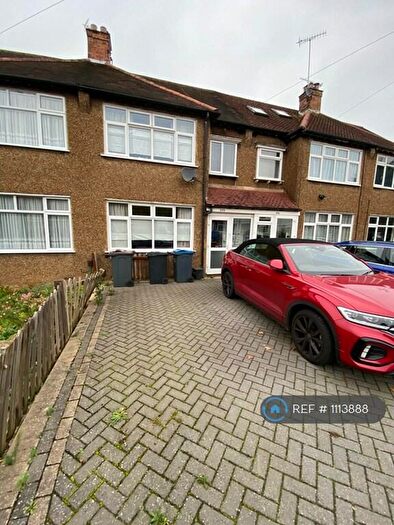 3 Bedroom Terraced House To Rent In Coulsdon, Coulsdon, CR5