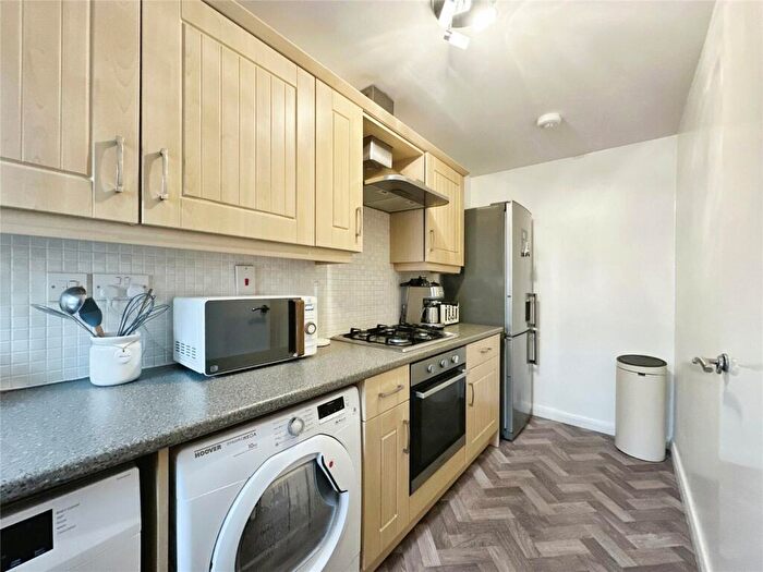 3 Bedroom End Of Terrace House For Sale In Manse Farm Mews, Cudworth, Barnsley, South Yorkshire, S72