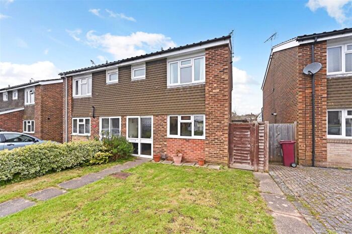 2 Bedroom Semi Detached House To Rent In Little Breach, Chichester, PO19