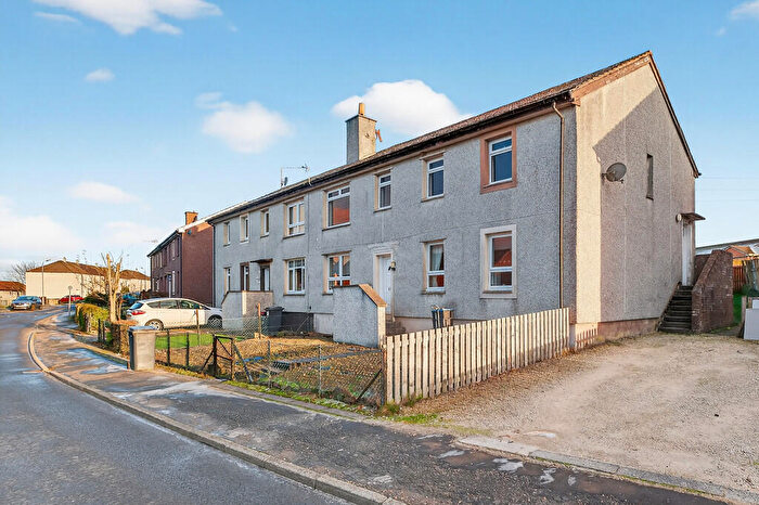 3 Bedroom Cottage To Rent In Lamont Crescent, Cumnock, KA18