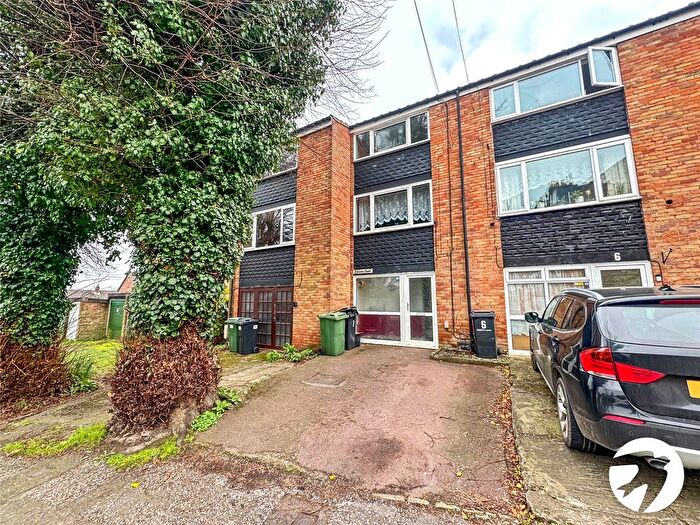 2 Bedroom Terraced House For Sale In Lower Fant Road, Maidstone, Kent, ME16