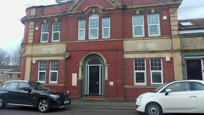 2 Bedroom Flat To Rent In The Fox, Somerset Terrace, Bedminster, Bristol, BS3