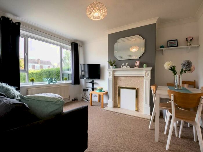 4 Bedroom House To Rent In Brockenhurst Close, Canterbury, Kent, CT2