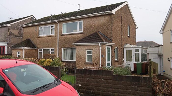 2 Bedroom Semi Detached House For Sale In St. Marys Road, Pontllanfraith, NP12