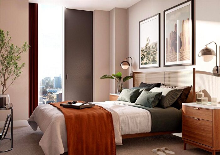 2 Bedroom Apartment For Sale In Victoria Riverside, Dantzic Street, Manchester, M4