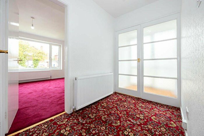 4 Bedroom Detached House For Sale In Ogden Road, Bramhall, Stockport, Greater Manchester, SK7