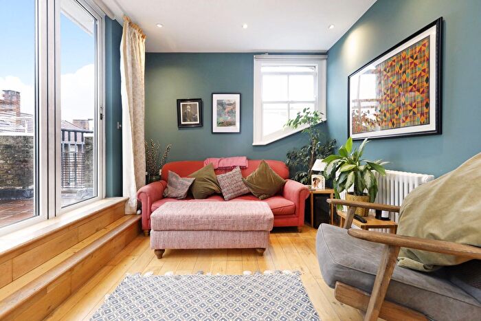 2 Bedroom Flat For Sale In Oval Mansions, Kennington Oval, London, SE11