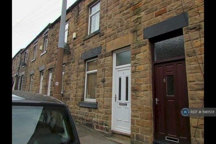 3 Bedroom Terraced House To Rent In Middlesex Street, Barnsley, S70