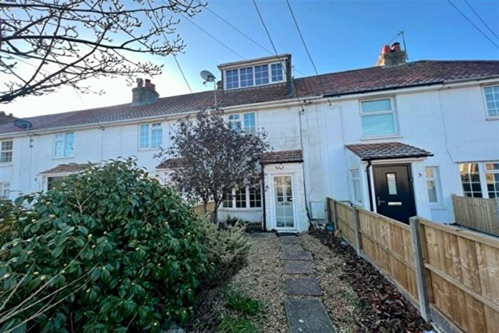 3 Bedroom House To Rent In Manor Terrace, Bursledon, SO31