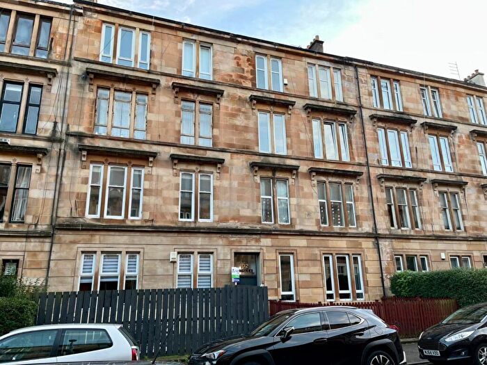 2 Bedroom Flat To Rent In Roslea Drive, Glasgow, G31