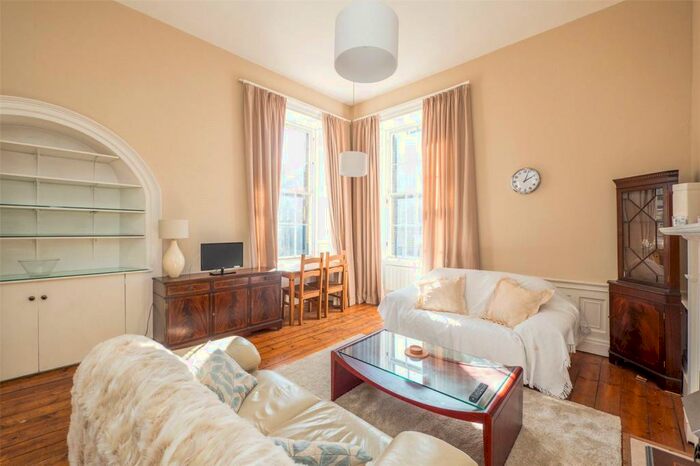 1 Bedroom Flat To Rent In Howe Street, New Town, Edinburgh, EH3