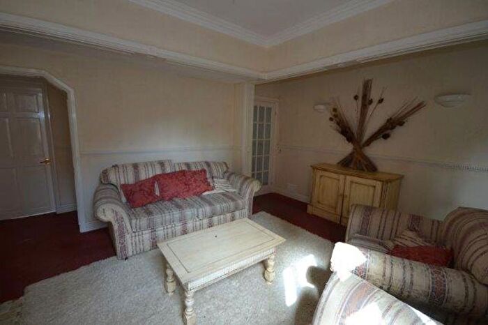 1 Bedroom Flat To Rent In Welford Road, Knighton Fields, Leicester, LE2