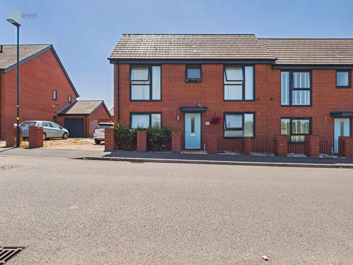 3 Bedroom Semi-Detached House For Sale In Bridgnorth Road, Kitts Green, B33