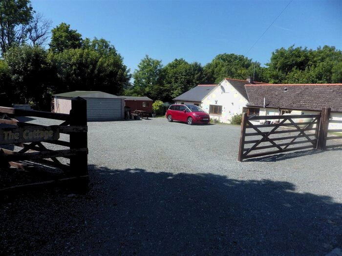 3 Bedroom Detached Bungalow For Sale In Parsonage Lane, Begelly, Kilgetty, SA68