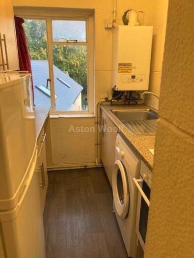 2 Bedroom Flat To Rent In Arnold Road, Near The City Hospital, NG5