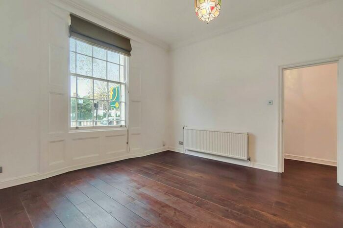 1 Bedroom Maisonette To Rent In Granville Square, Islington, London, WC1X