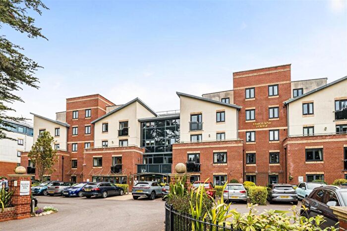 1 Bedroom Retirement Property For Sale In Osbourne Lodge, Bournemouth, Dorset, BH2