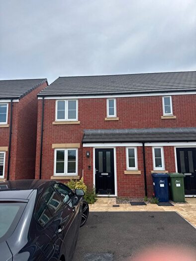 3 Bedroom Semi-Detached House To Rent In Skaters Street, Whittlesey, PE7