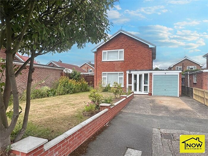 3 Bedroom Detached House For Sale In Woodlands Close, Newark, NG24