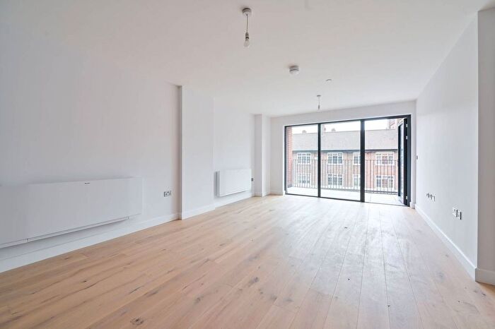 2 Bedroom Flat For Sale In The Wilcox, Vauxhall, London, SW8