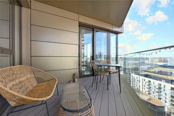 1 Bedroom Flat To Rent In Pilot Walk, London, SE10