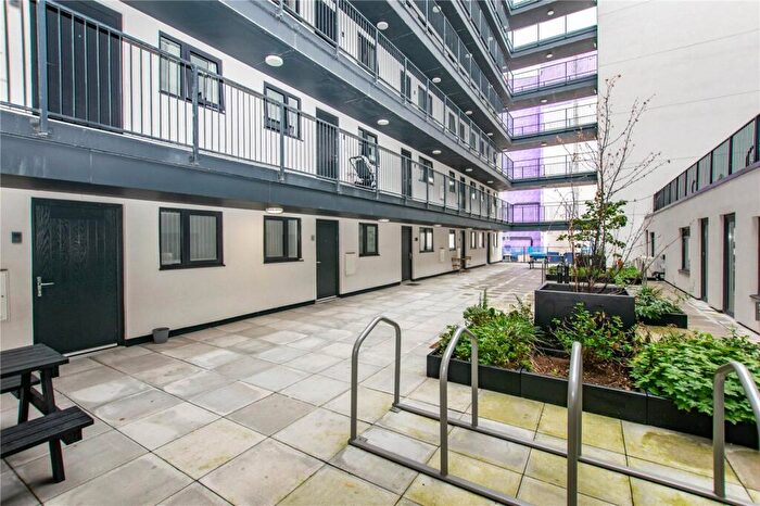 2 Bedroom Flat To Rent In Norfolk Street, Liverpool, Merseyside, L1