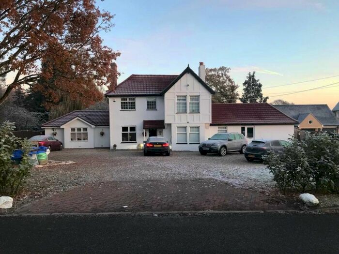 6 Bedroom Detached House For Sale In Plains Road, Great Totham, CM9