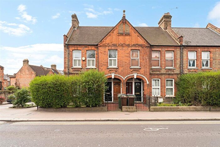 2 Bedroom Flat For Sale In Blackhorse Road, Walthamstow, E17